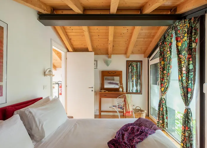 Iflat The Garden Loft Apartment *