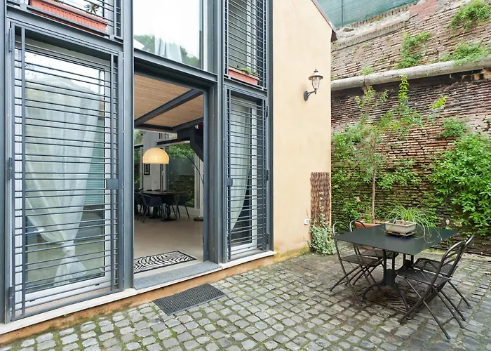 Apartment Iflat The Garden Loft Rome