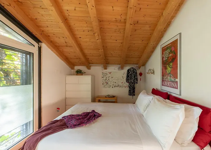 Iflat The Garden Loft Apartment *