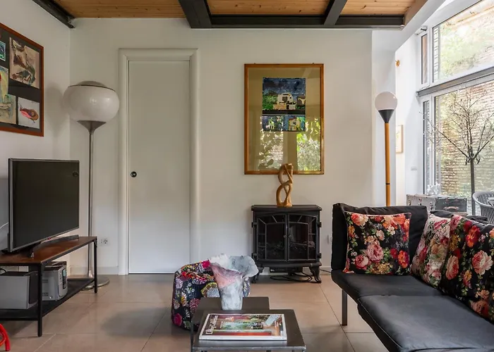 Iflat The Garden Loft Apartment *